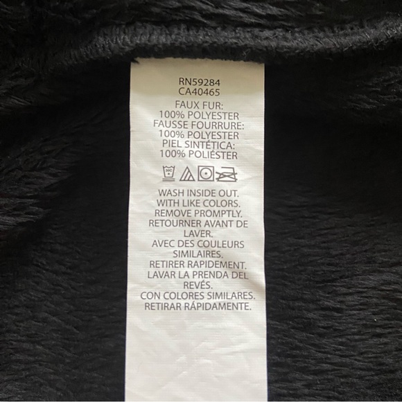 Children’s Place Girls Faux Fur Zip Top - Picture 7 of 7